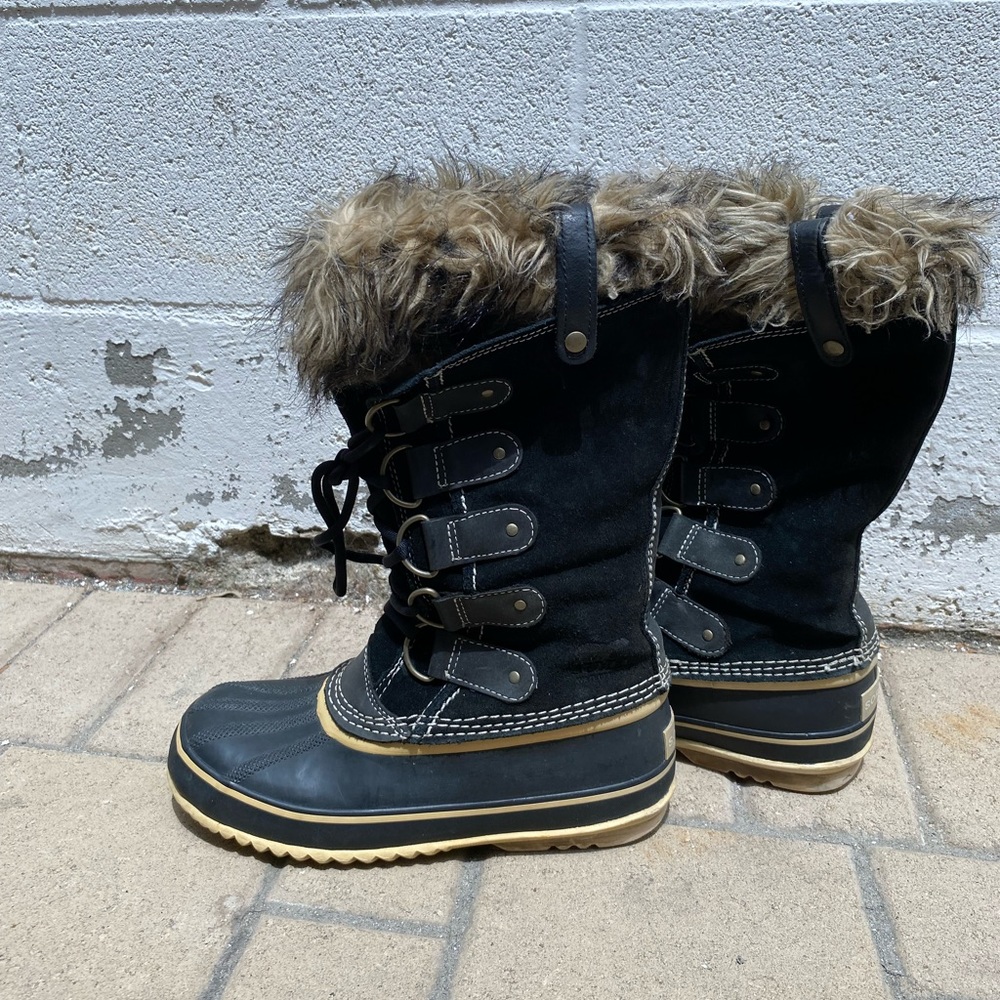 Sorrel Joan of Arc boots